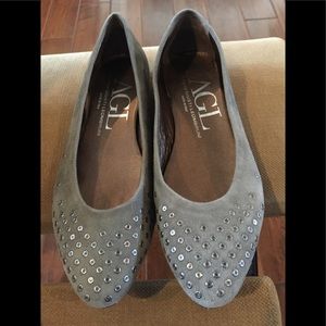 Grey Suede Attilio Giusti Leombruni Flats